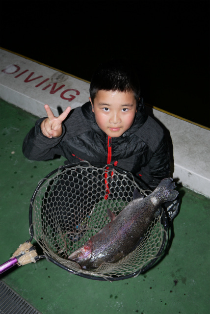 としまえんフィッシングエリア 釣果