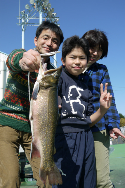 としまえんフィッシングエリア 釣果