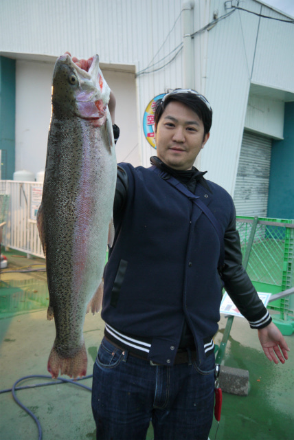 としまえんフィッシングエリア 釣果