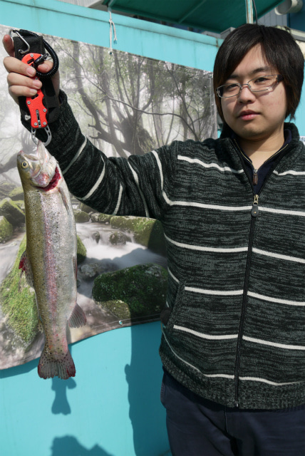 としまえんフィッシングエリア 釣果