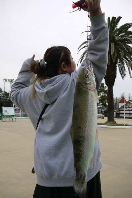 としまえんフィッシングエリア 釣果