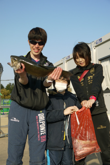 としまえんフィッシングエリア 釣果