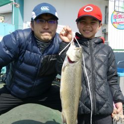 としまえんフィッシングエリア 釣果