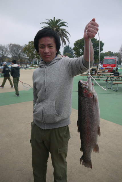 としまえんフィッシングエリア 釣果