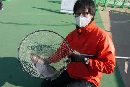 としまえんフィッシングエリア 釣果