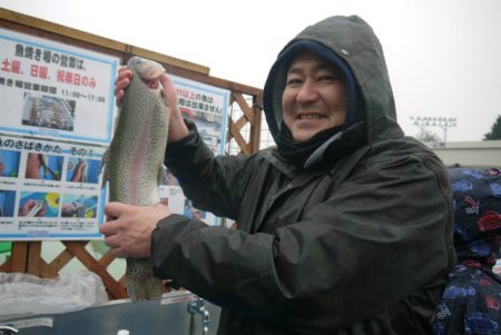 としまえんフィッシングエリア 釣果