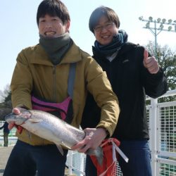 としまえんフィッシングエリア 釣果