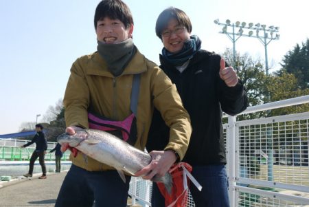 としまえんフィッシングエリア 釣果