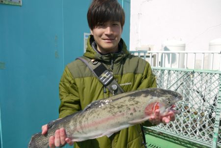 としまえんフィッシングエリア 釣果