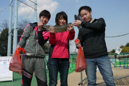 としまえんフィッシングエリア 釣果