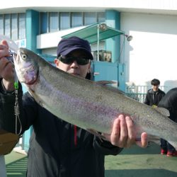 としまえんフィッシングエリア 釣果