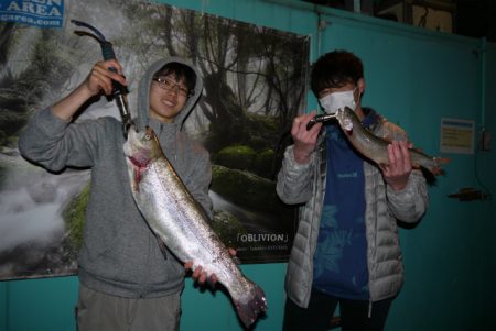 としまえんフィッシングエリア 釣果