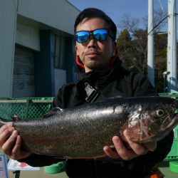 としまえんフィッシングエリア 釣果