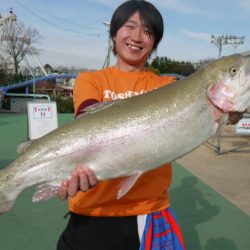 としまえんフィッシングエリア 釣果