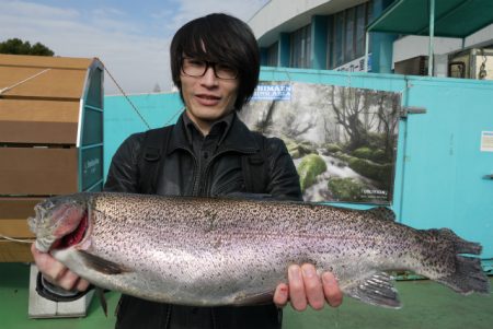 としまえんフィッシングエリア 釣果