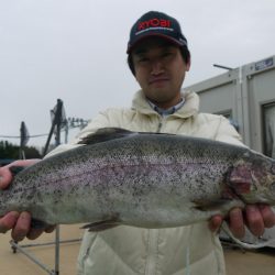 としまえんフィッシングエリア 釣果