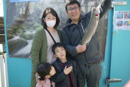 としまえんフィッシングエリア 釣果