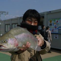 としまえんフィッシングエリア 釣果