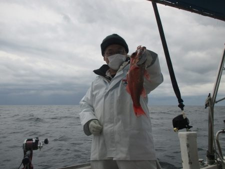 隆星丸 釣果