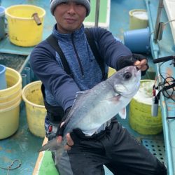 丸万釣船 釣果