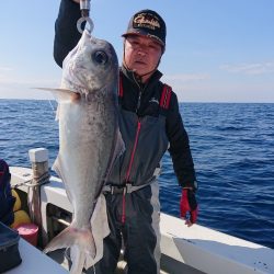 エンペラー 釣果