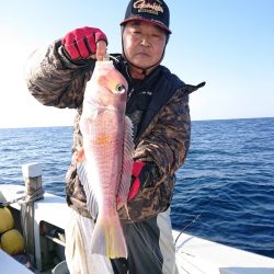 エンペラー 釣果