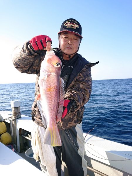 エンペラー 釣果