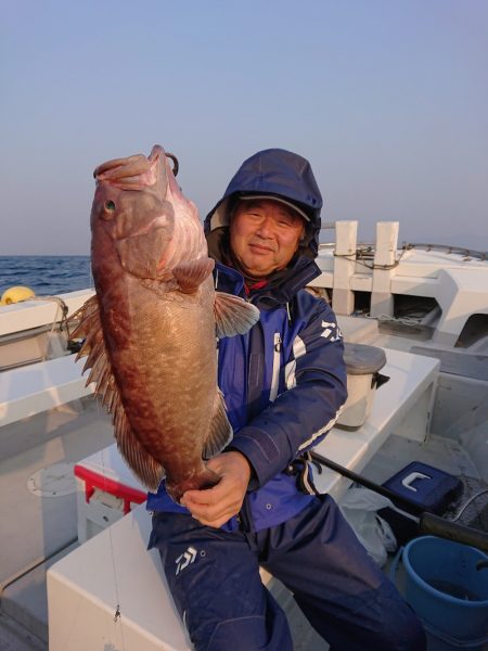 エンペラー 釣果