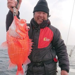 エンペラー 釣果