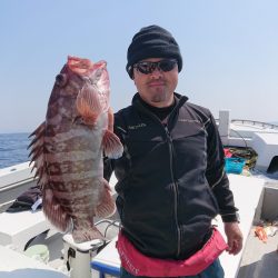 エンペラー 釣果