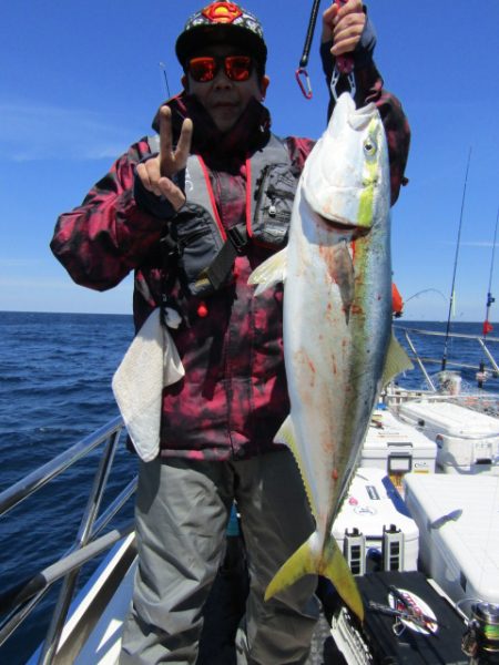 ジギング船 BLUEWATER 釣果