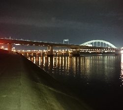 ショートバイトに弄ばれ