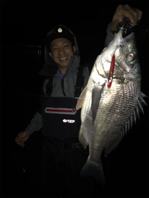 3人でナイトゲーム