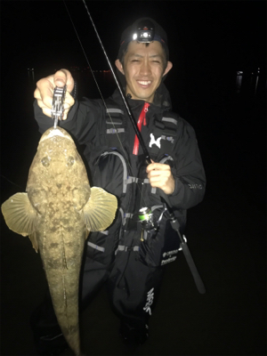 3人でナイトゲーム