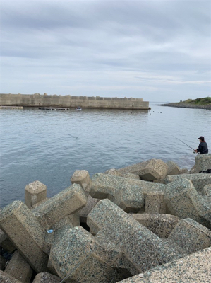 芥屋漁港にてムツ連続ヒット！