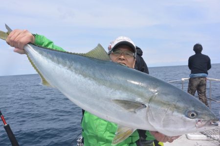 アルバトロスだ鰤好調