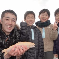 フィッシングレイクたかみや 釣果