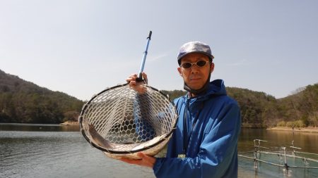 フィッシングレイクたかみや 釣果