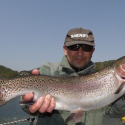 フィッシングレイクたかみや 釣果