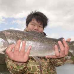 フィッシングレイクたかみや 釣果