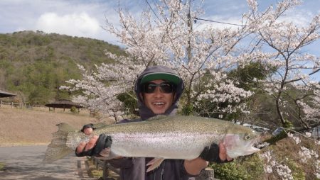 フィッシングレイクたかみや 釣果