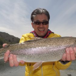 フィッシングレイクたかみや 釣果