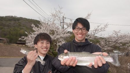 フィッシングレイクたかみや 釣果
