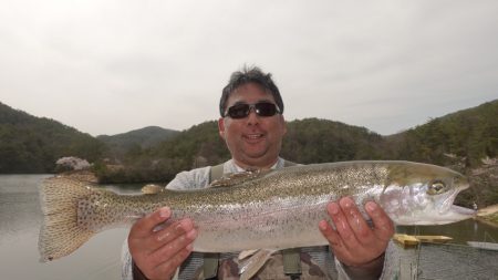 フィッシングレイクたかみや 釣果