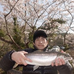 フィッシングレイクたかみや 釣果