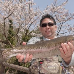 フィッシングレイクたかみや 釣果
