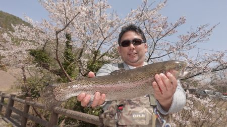 フィッシングレイクたかみや 釣果
