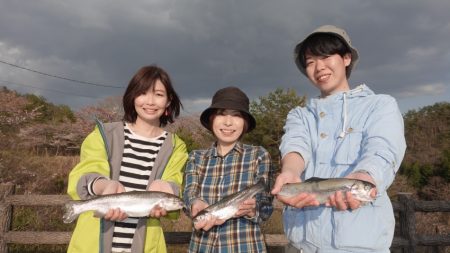 フィッシングレイクたかみや 釣果
