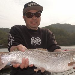 フィッシングレイクたかみや 釣果