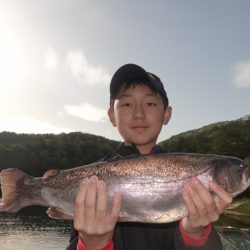 フィッシングレイクたかみや 釣果